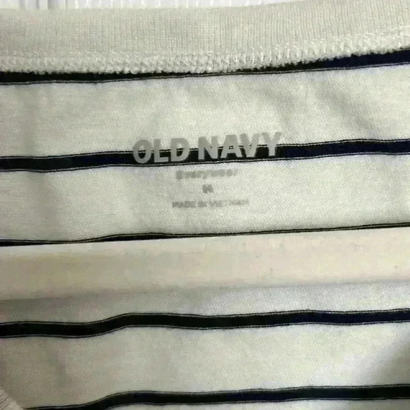 Old Navy everywear white black striped vneck tshirt - Picture 2 of 5